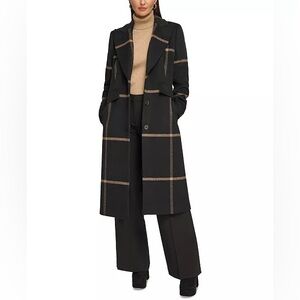 NWT DKNY WRAP COAT SIZE SMALL